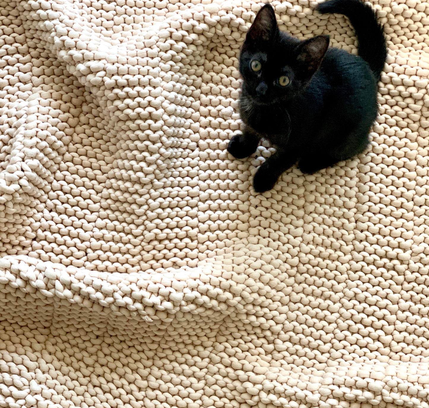 Carova Throw Knitting Pattern